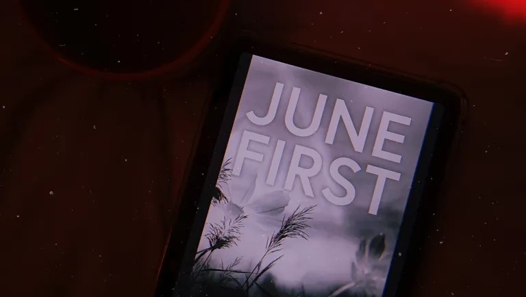 June First, Jennifer&nbsp;Hartmann